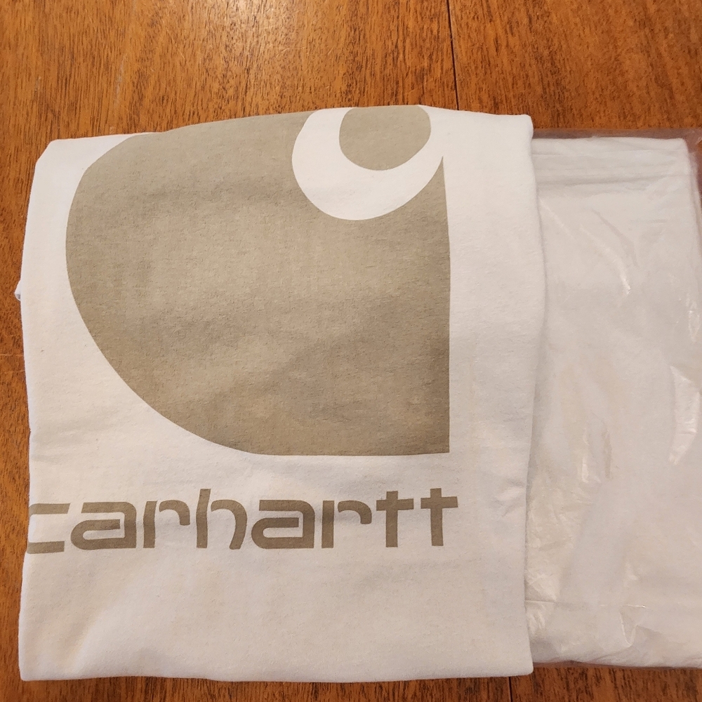Carhartt Off-White Pocket Tee. NWT Pit - Pit 21.5 " L 30.5 M OR F FIT - Picture 3 of 8